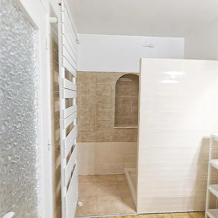 펜션 Maison Independante Proche Paris Saclay, Massy